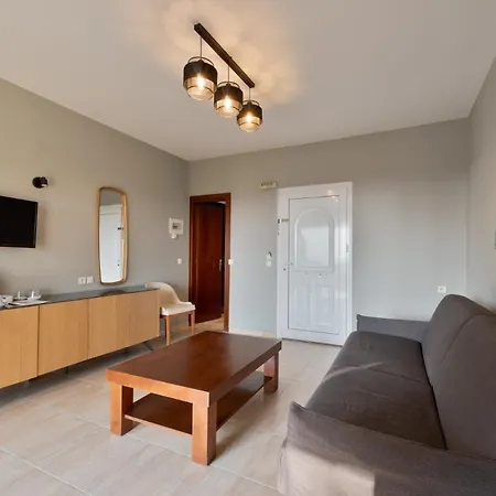 Hotel Kelyfos 4*
