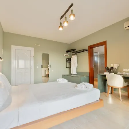 Hotel Kelyfos Neos Marmaras
