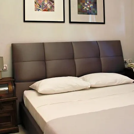Kelyfos Hotel