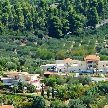 Kelyfos 4*