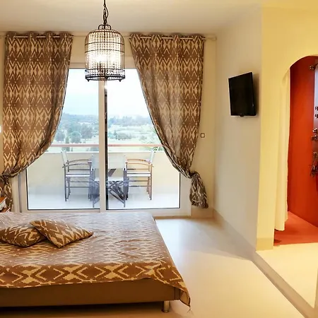 Hotel Kelyfos