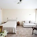 Kelyfos Hotel
