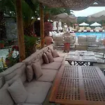 Kelyfos Hotel