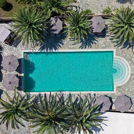 Szálloda Kelyfos Néosz Marmarász